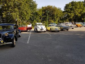 Exposition vieilles voitures